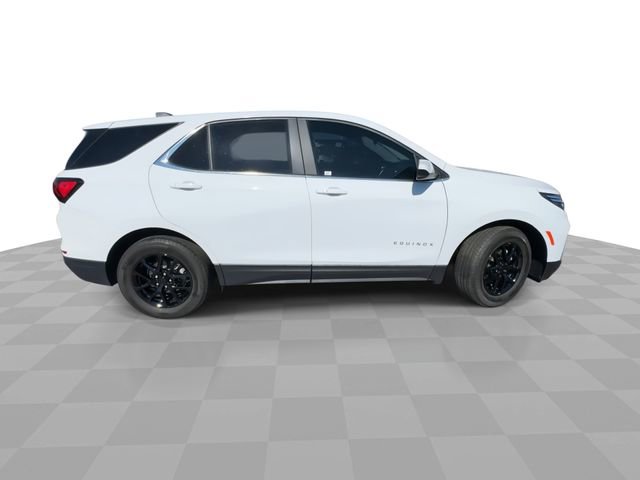 Certified 2024 Chevrolet Equinox LT w/ LPO, Floor Liner Package image 9