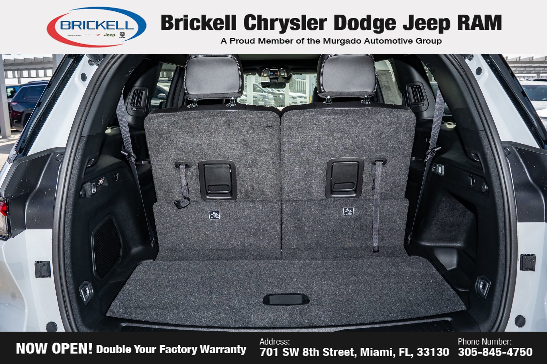 New 2026 Jeep Grand Cherokee L Limited w/ Limited Altitude Package RWD image 9