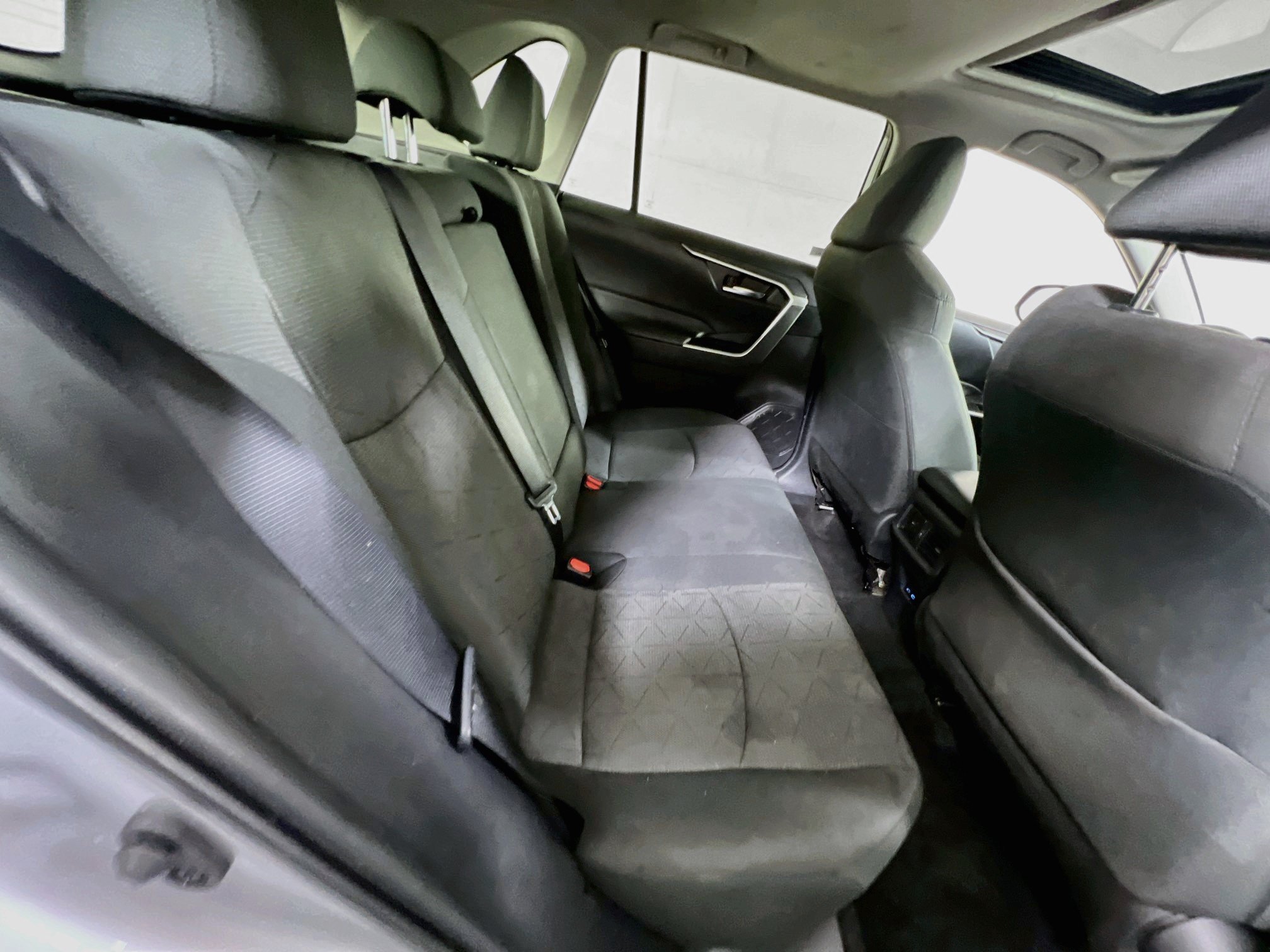 Used 2022 Toyota RAV4 XLE w/ Convenience Package AWD/4WD image 26