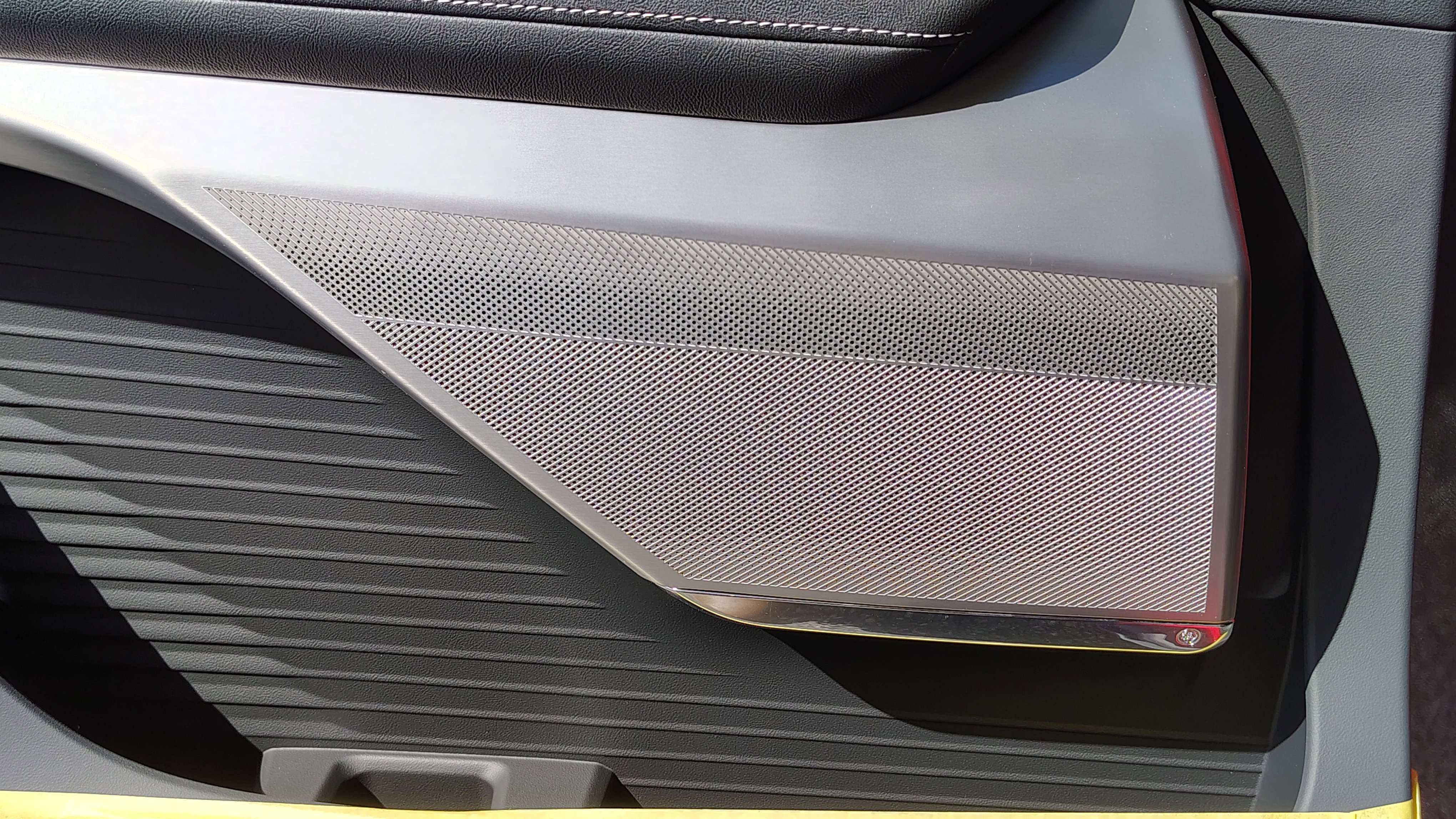 New 2026 Cadillac Vistiq Sport w/ LPO, Floor Liner Package image 11