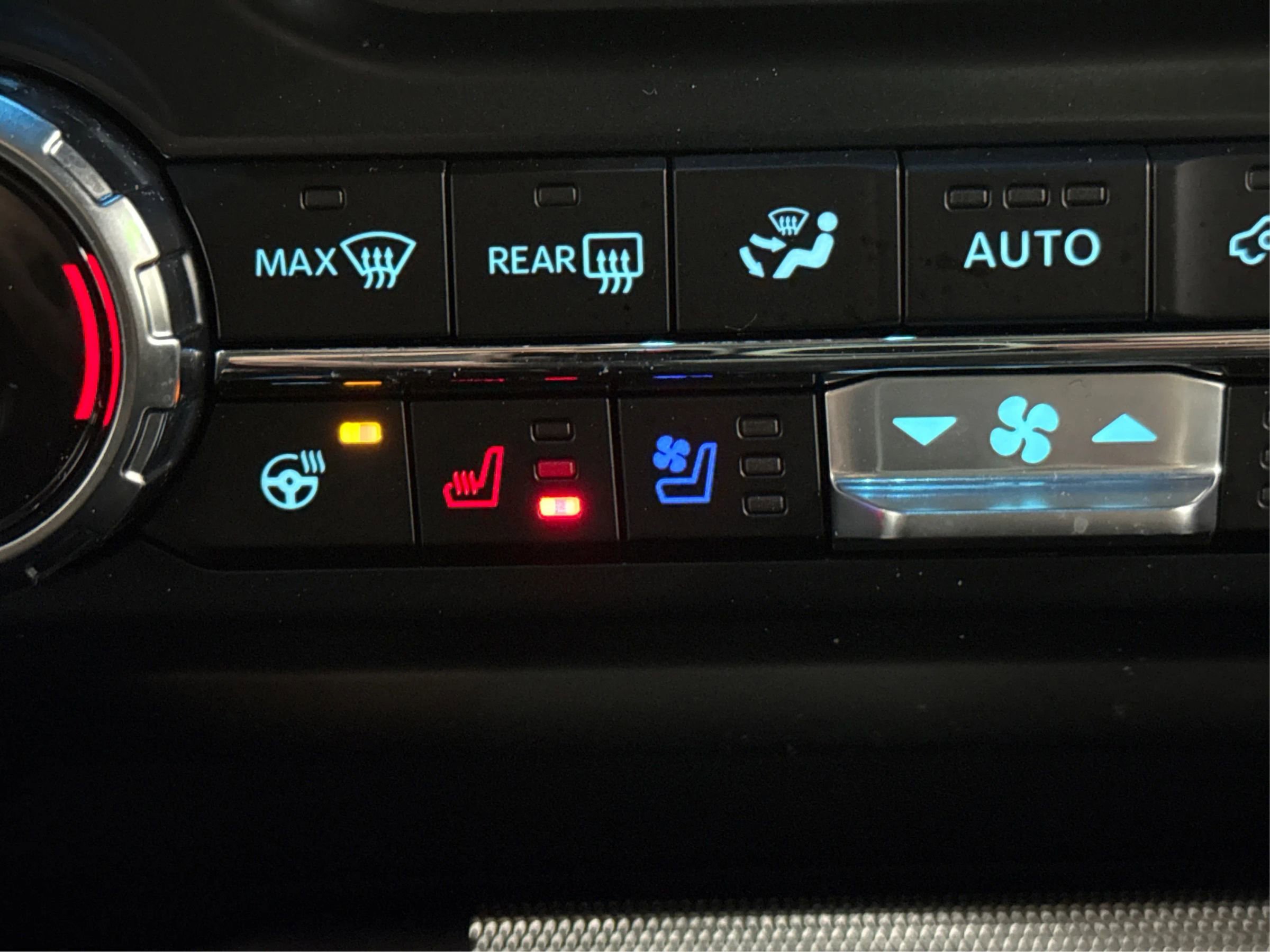 Used 2025 Ford F150 Raptor w/ Equipment Group 803A Raptor R image 32