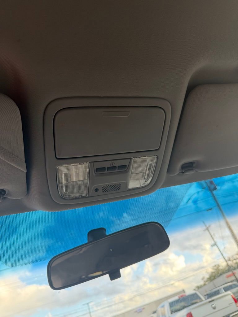 Used 2010 Honda Odyssey EX image 18