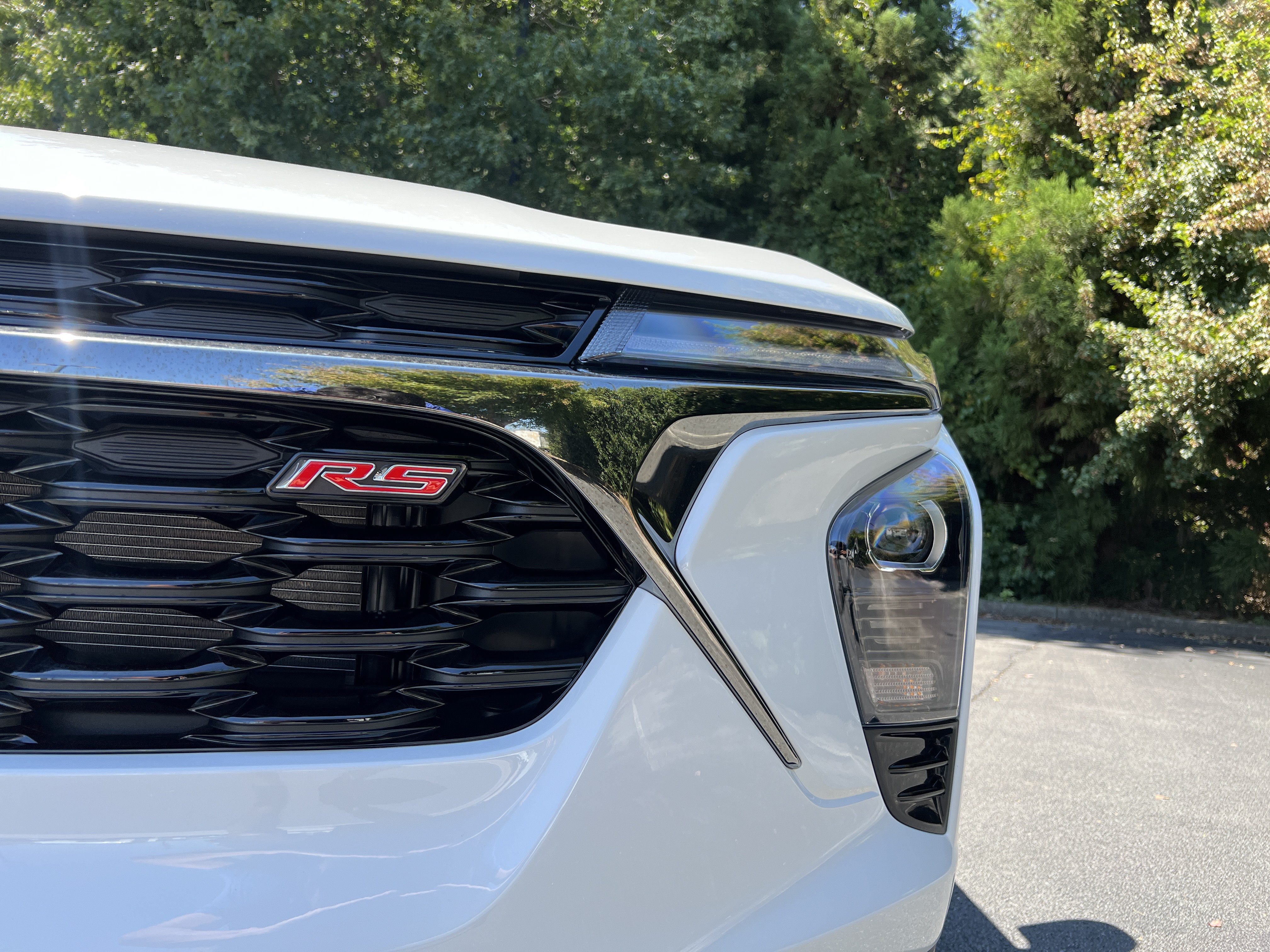 New 2026 Chevrolet Trax RS w/ Sunroof Package FWD image 14