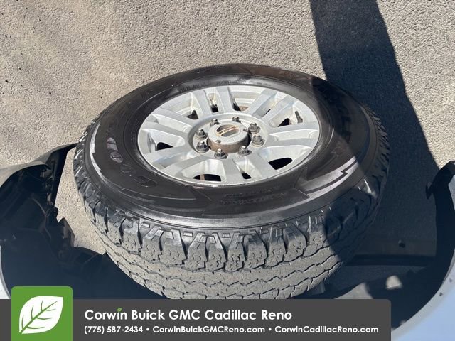 Used 2017 Ford F250 XLT w/ XLT Value Package image 36