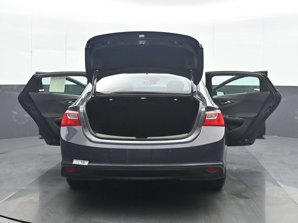 Used 2025 Chevrolet Malibu LT FWD image 35