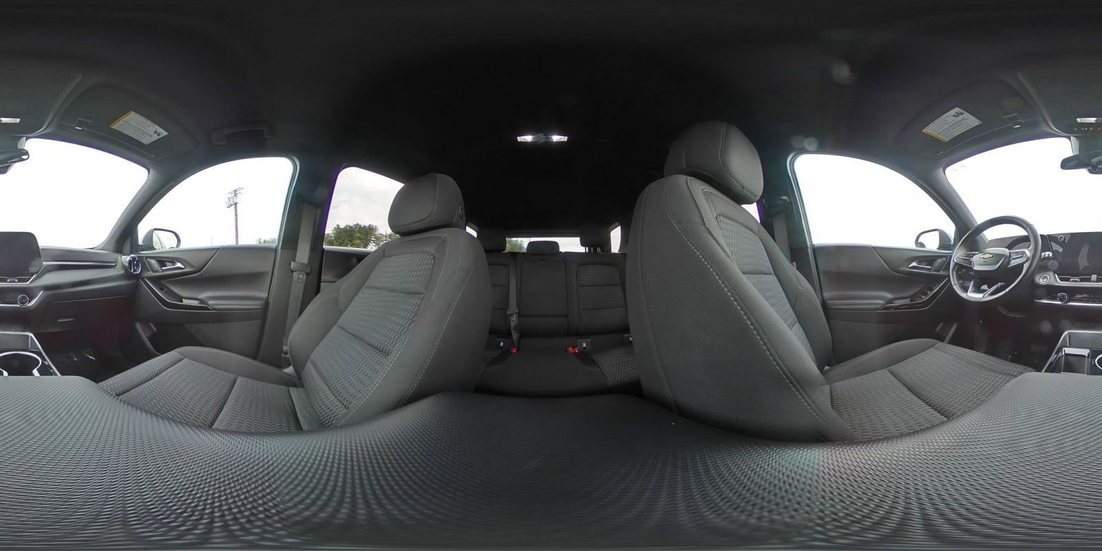 Used 2025 Chevrolet Equinox LT image 42