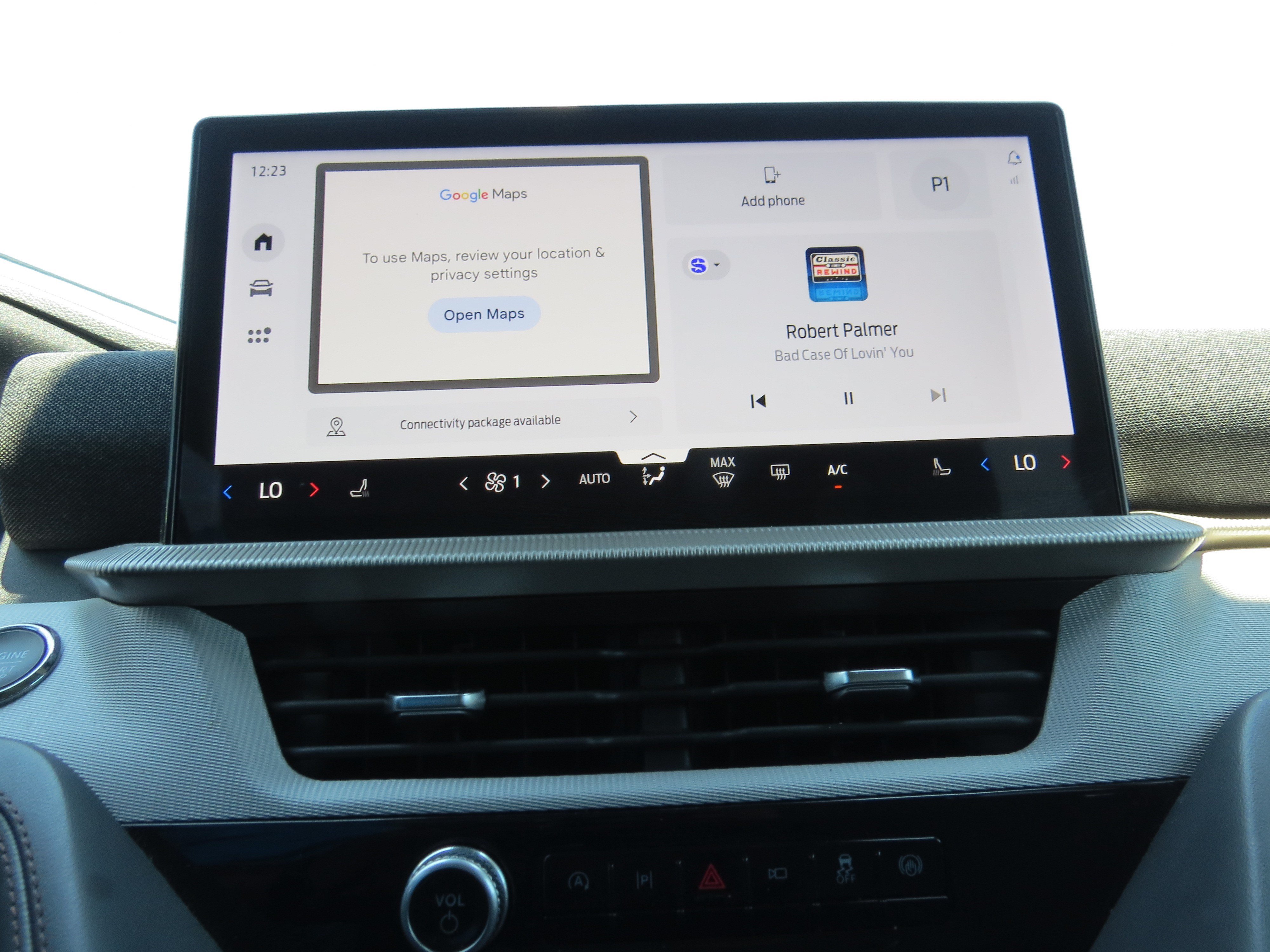 Used 2025 Ford Explorer Active RWD image 22