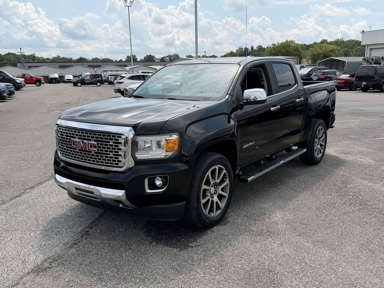 Used 2018 GMC Canyon Denali RWD image 5