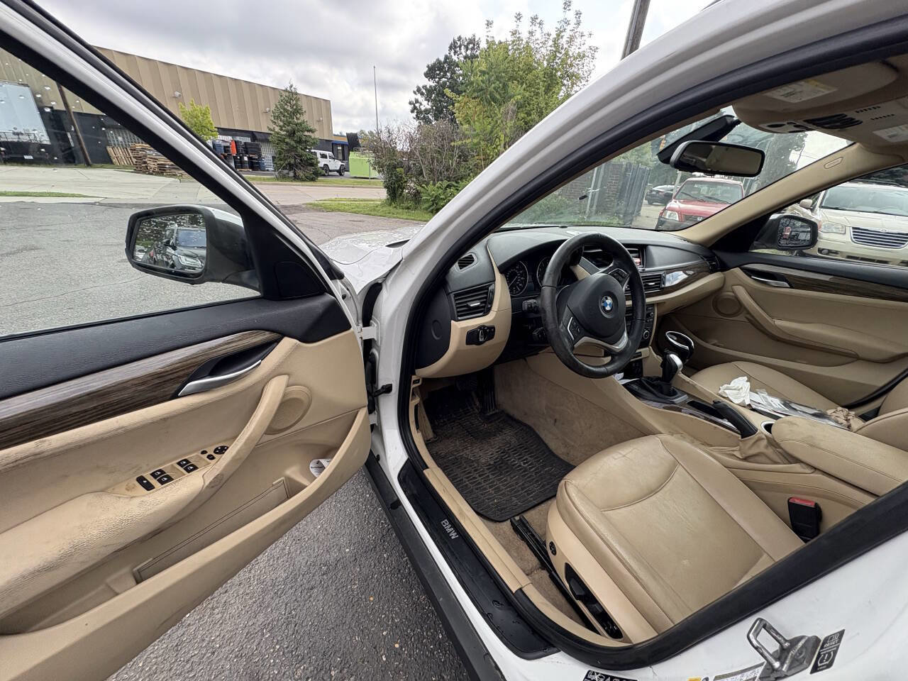 Used 2014 BMW X1 xDrive35i image 2
