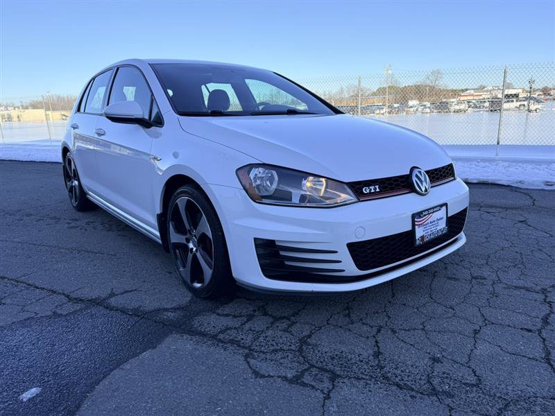 Used 2016 Volkswagen GTI S image 3
