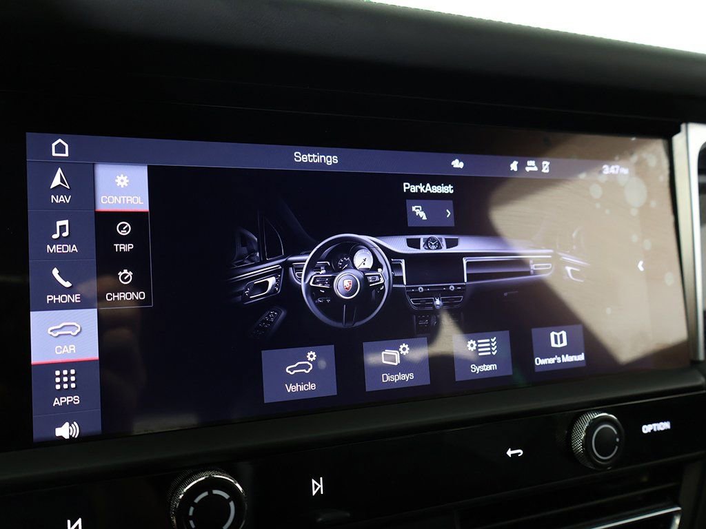 Used 2024 Porsche Macan GTS image 44