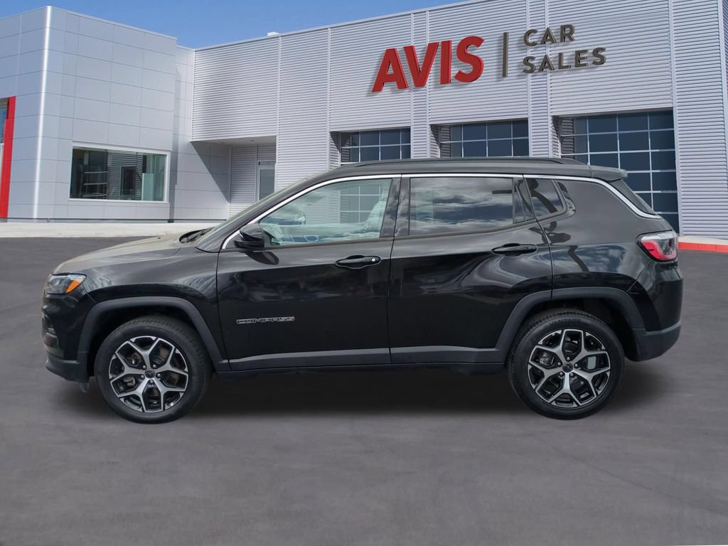 Used 2025 Jeep Compass Limited AWD/4WD image 10