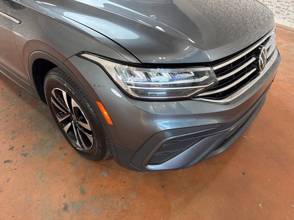 Used 2024 Volkswagen Tiguan S image 9