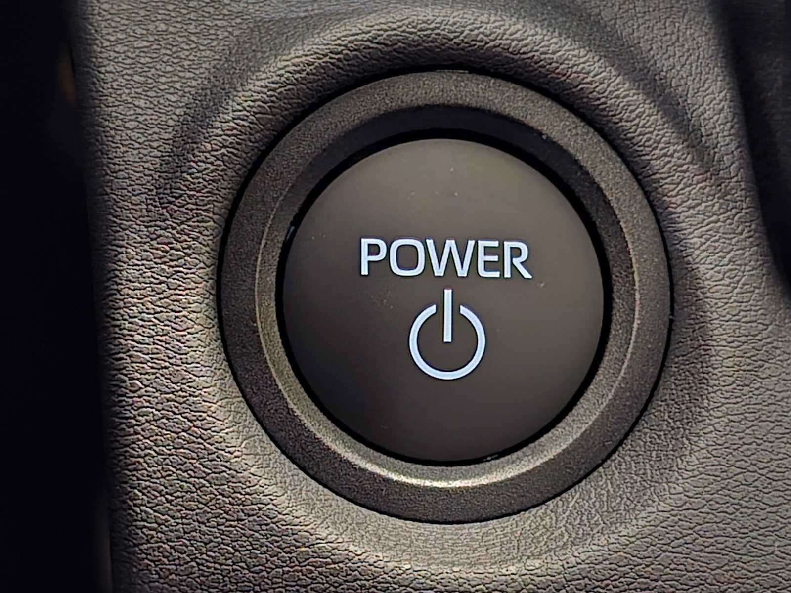 New 2026 Toyota C-HR AWD/4WD image 18