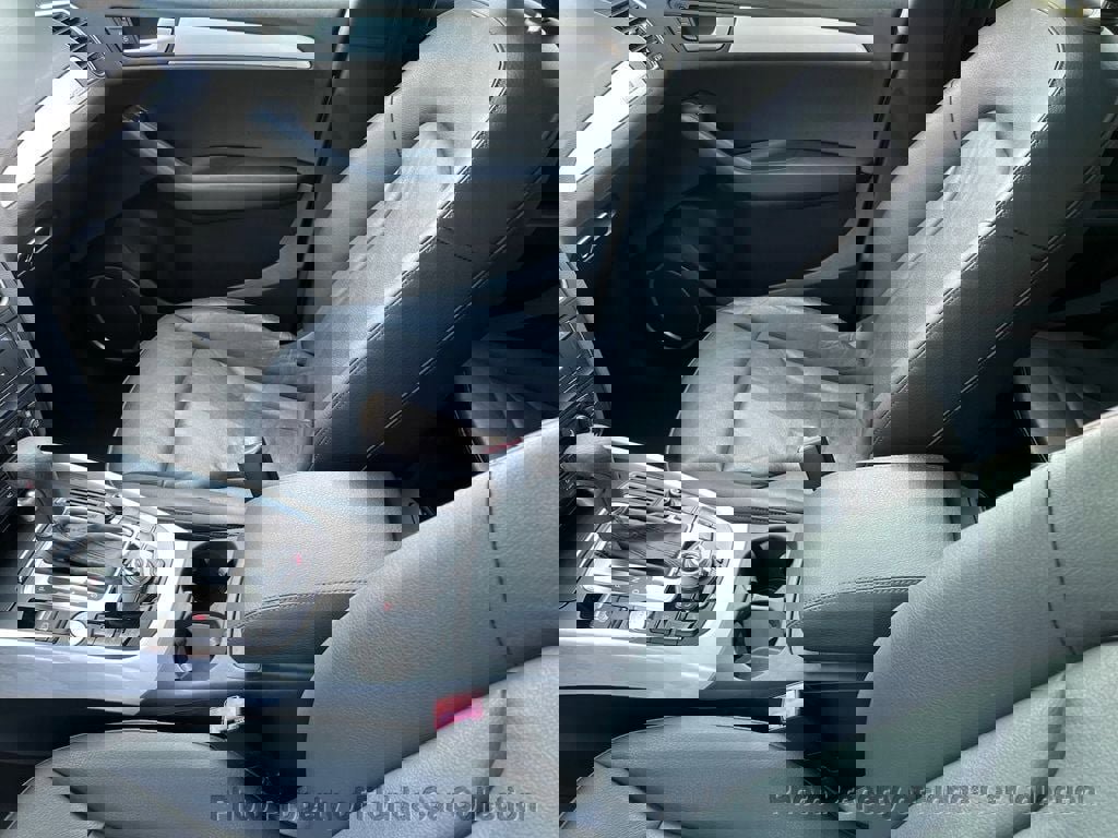 Used 2012 Audi Q5 3.2 Prestige image 36