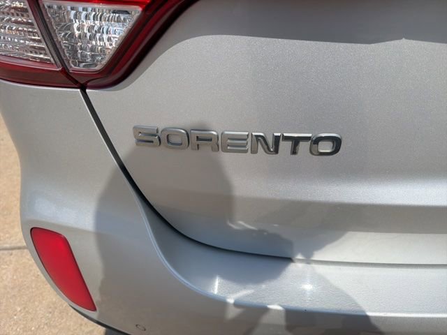 Used 2015 Kia Sorento LX image 5