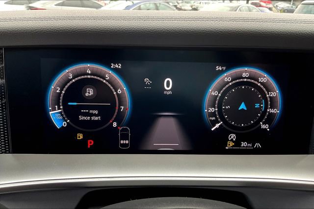 New 2025 Volkswagen Tiguan SE R-Line image 22