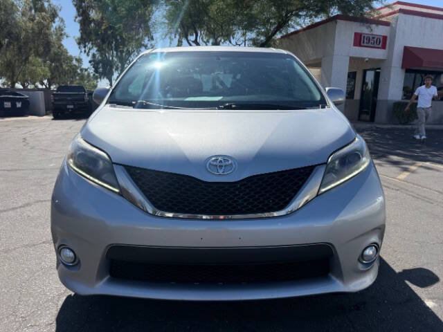 Used 2015 Toyota Sienna SE Premium FWD image 8