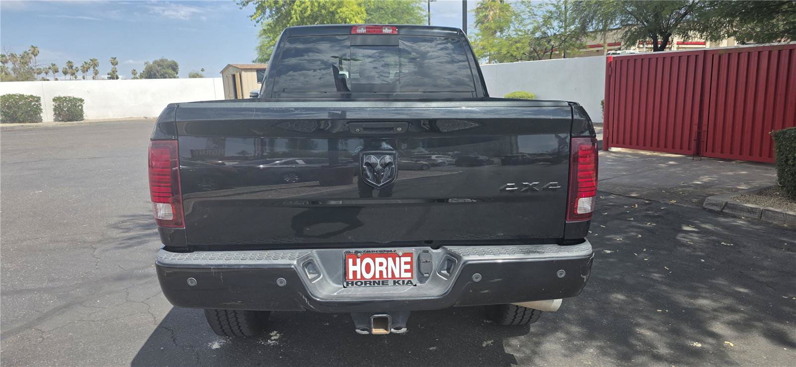 Used 2015 RAM 2500 Laramie w/ Black Appearance Group AWD/4WD image 6