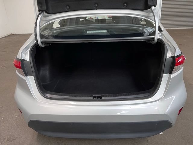 Used 2024 Toyota Corolla LE FWD image 16