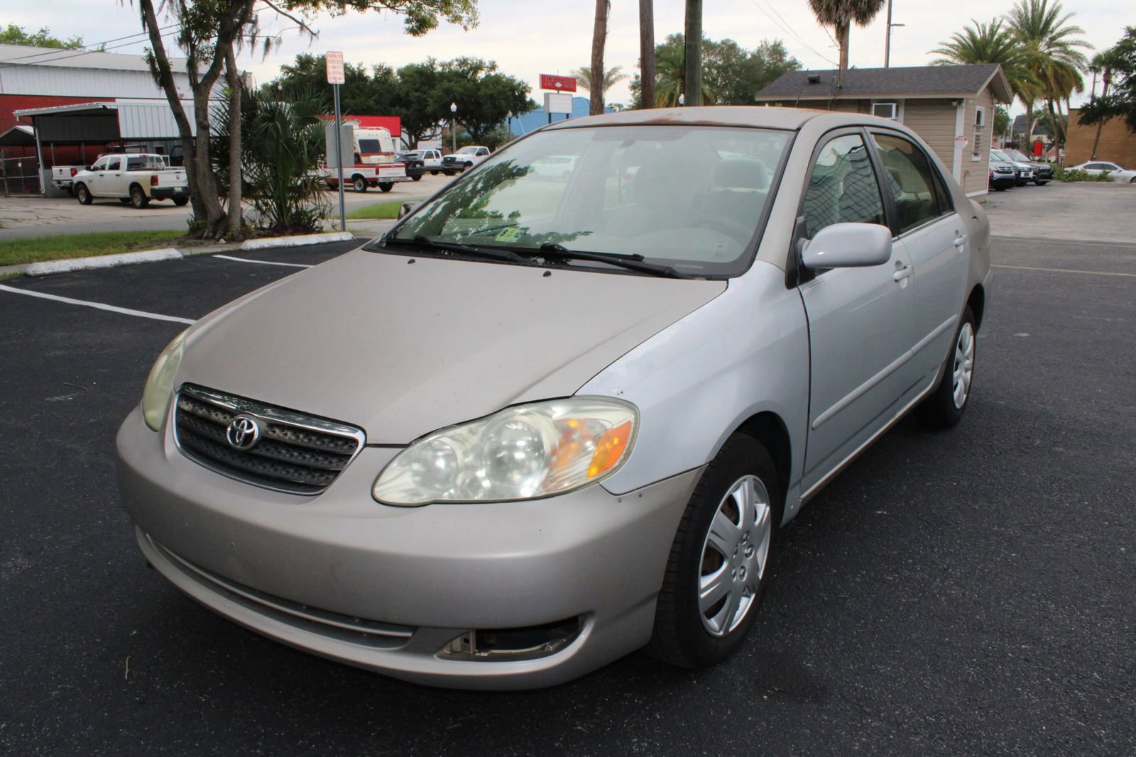 Used 2005 Toyota Corolla CE FWD image 19