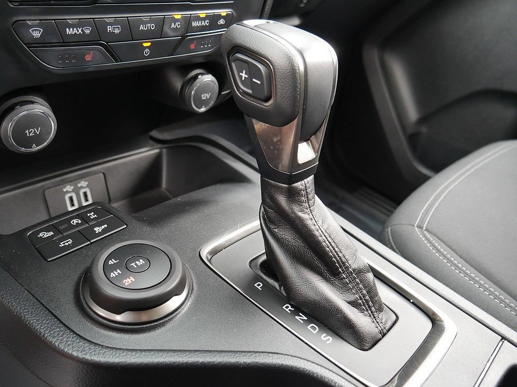 Used 2021 Ford Ranger XLT w/ Equipment Group 302A High AWD/4WD image 48