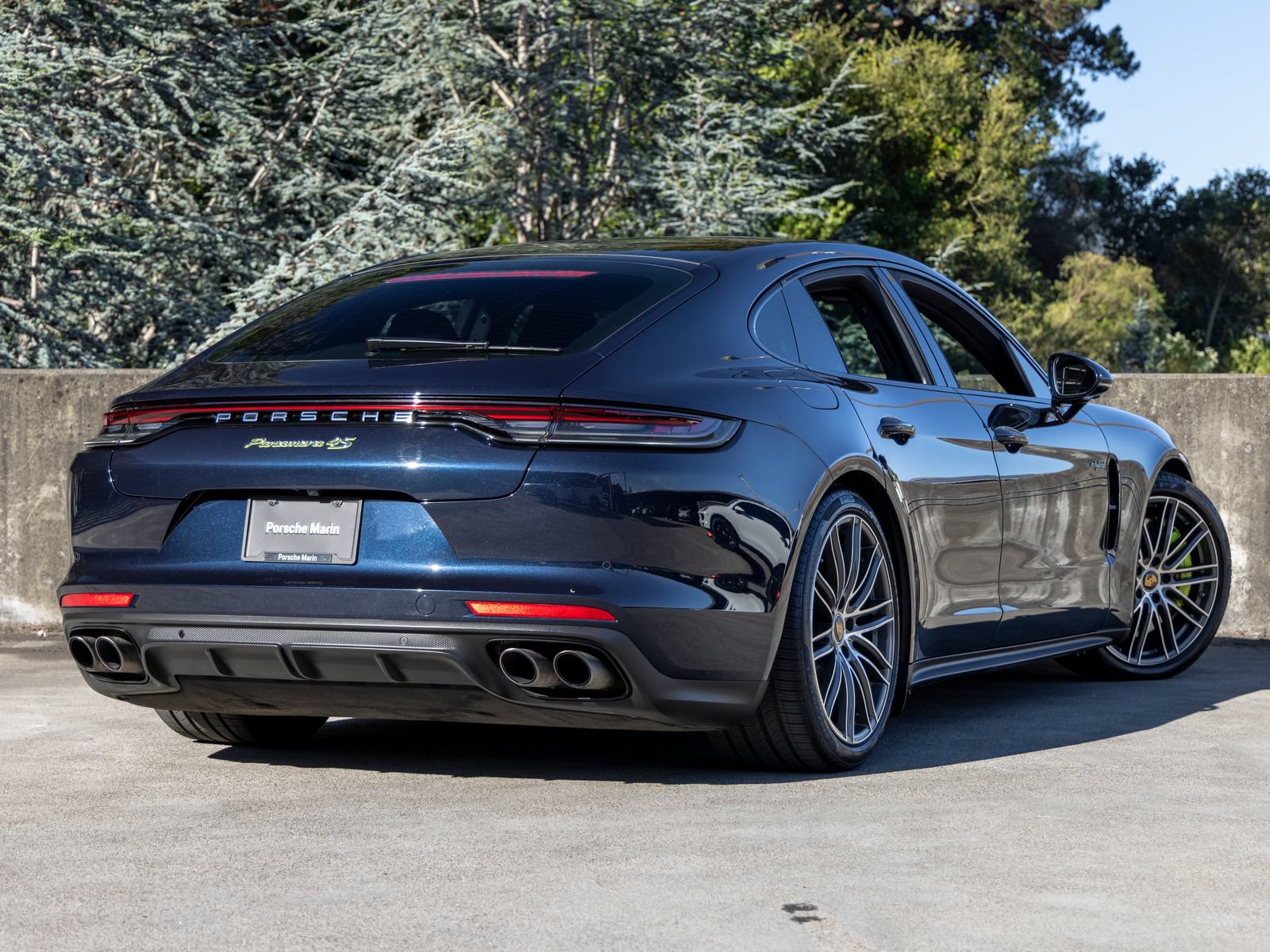 Certified 2022 Porsche Panamera 4S AWD/4WD image 11