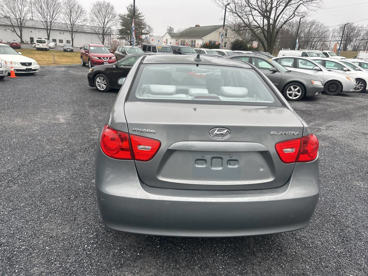 Used 2009 Hyundai Elantra GLS FWD image 4
