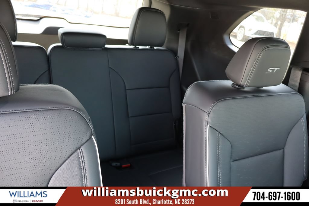New 2026 Buick Enclave Sport Touring w/ Power Package FWD image 25