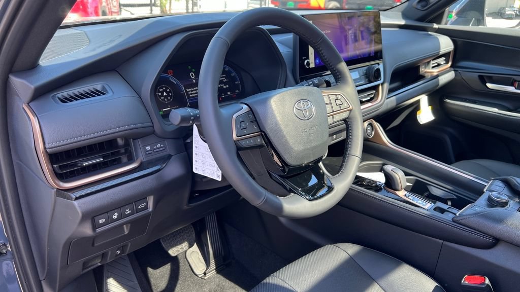 New 2026 Toyota Grand Highlander AWD Hybrid image 12