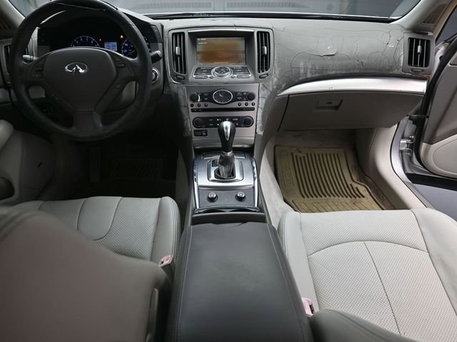 Used 2012 INFINITI G37 Journey w/ Premium Pkg image 26
