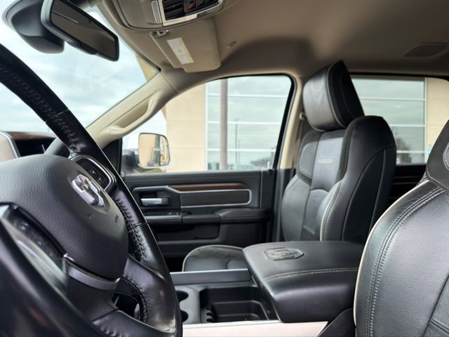 Used 2022 RAM 3500 Laramie image 13