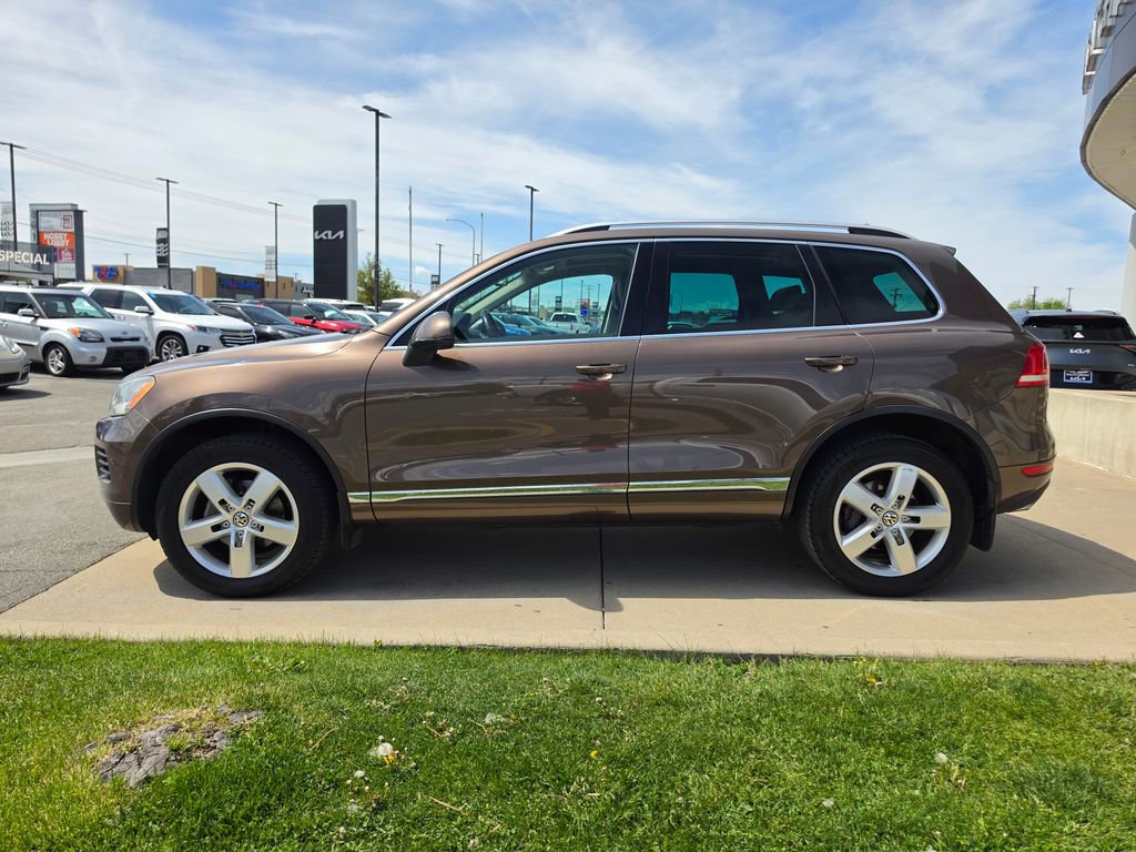 Used 2014 Volkswagen Touareg VR6 AWD/4WD image 8