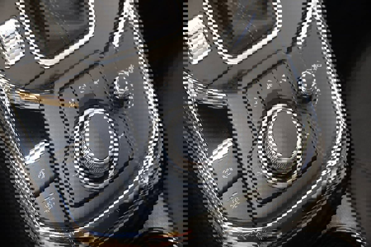 Used 2022 MAZDA CX-9 Touring image 28