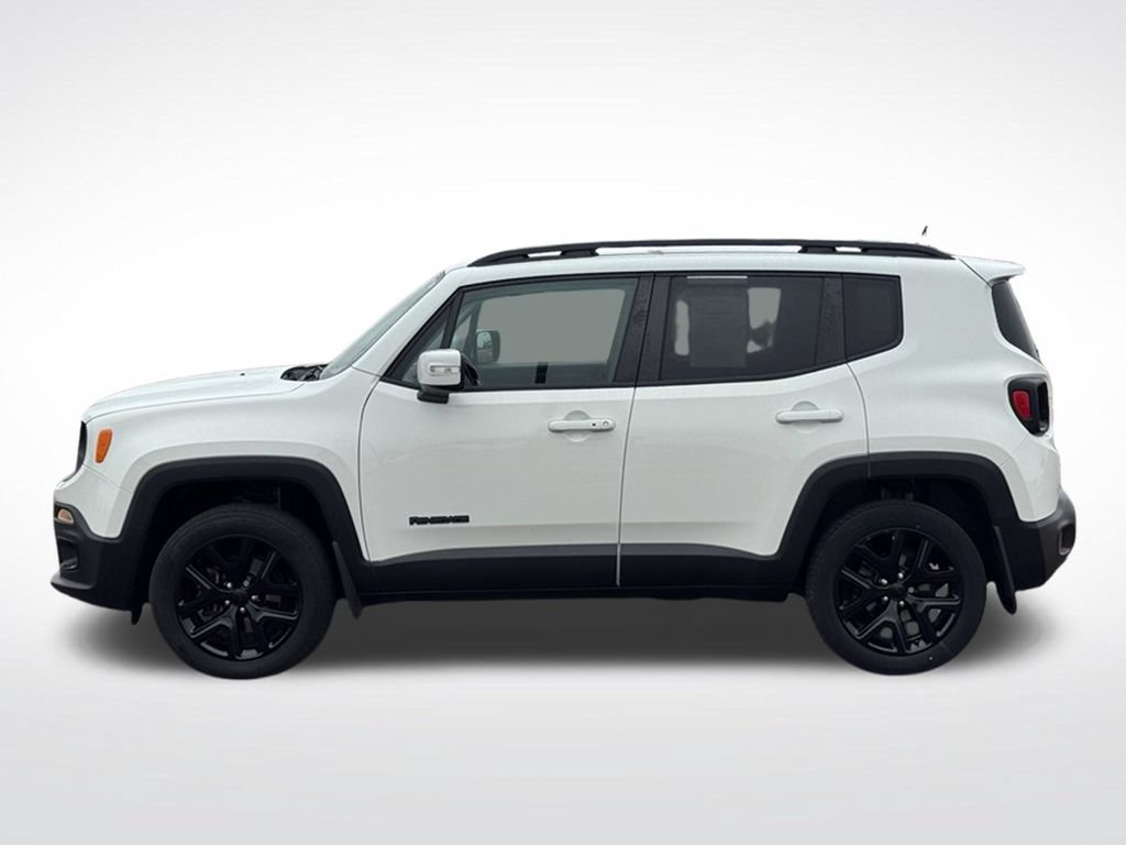 Used 2017 Jeep Renegade Altitude AWD/4WD image 36