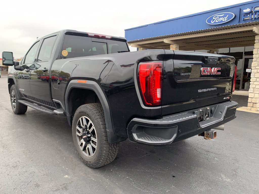 Used 2023 GMC Sierra 3500 AT4 w/ AT4 Preferred Package AWD/4WD image 9