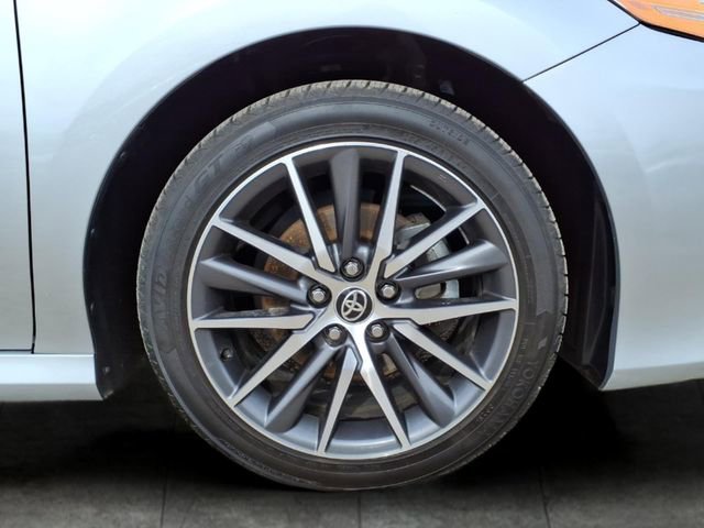 Used 2023 Toyota Camry XLE image 9
