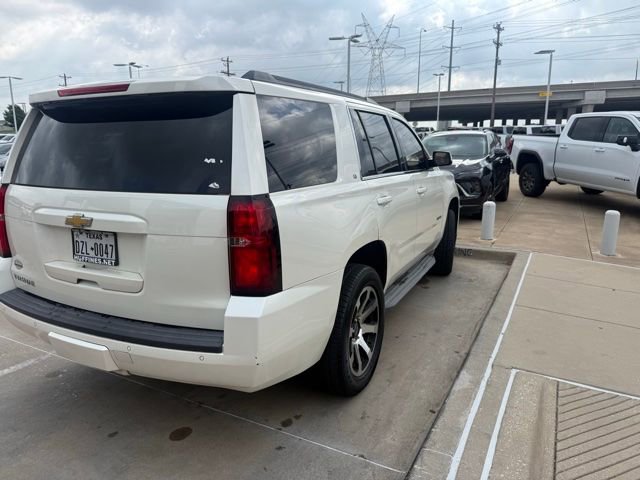 Used 2015 Chevrolet Tahoe LT w/ Luxury Package RWD image 3