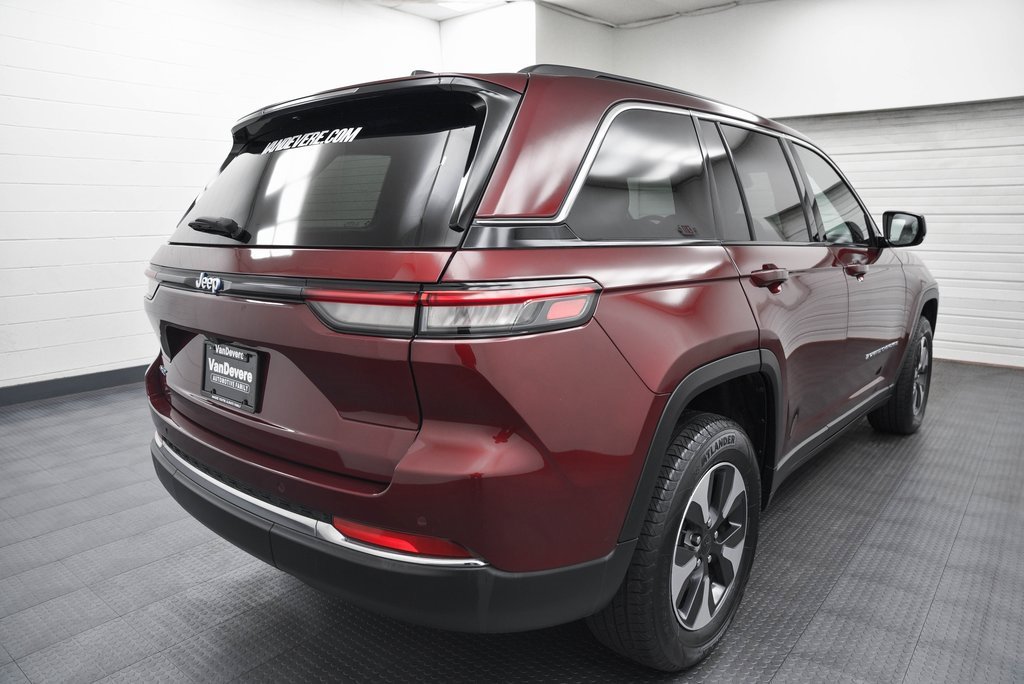 Used 2024 Jeep Grand Cherokee Limited 4xe image 5