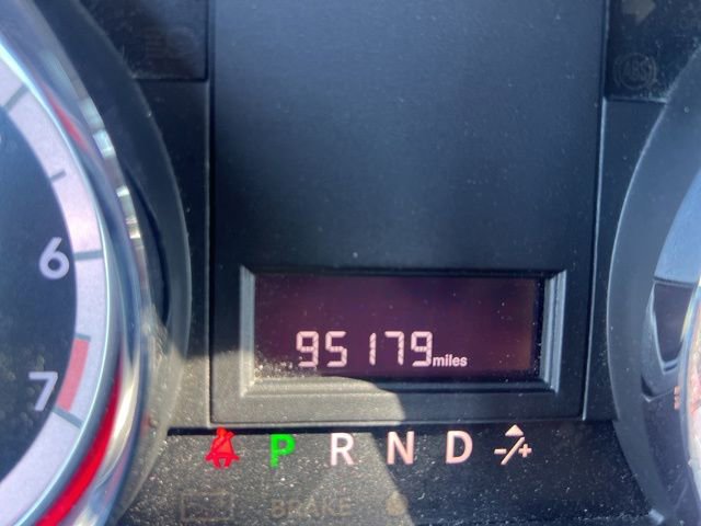 Used 2019 Dodge Grand Caravan SXT image 15