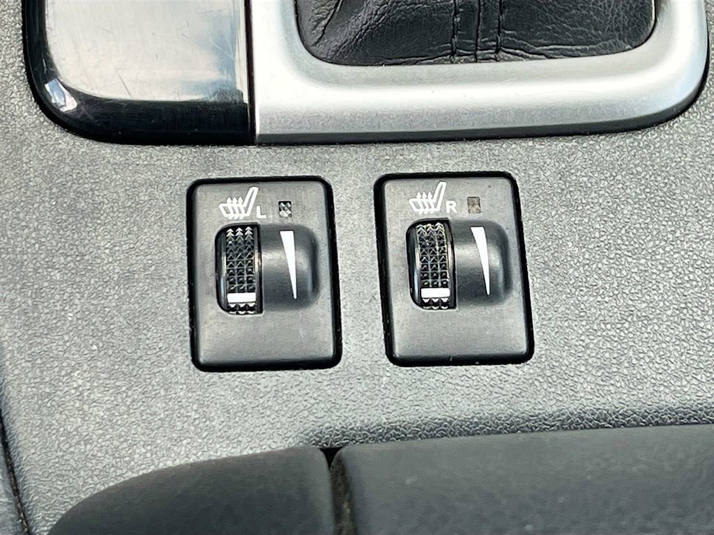 Used 2017 Toyota Highlander XLE AWD/4WD image 26