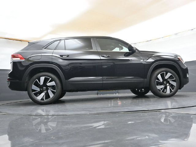 New 2026 Volkswagen Atlas Cross Sport SE AWD/4WD image 42