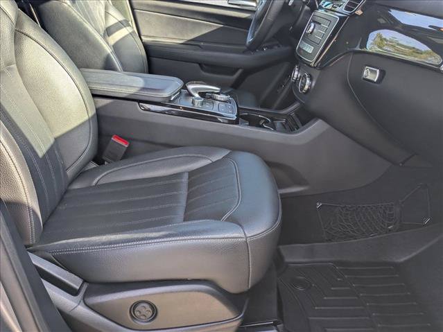 Used 2018 Mercedes-Benz GLS 450 4MATIC image 23