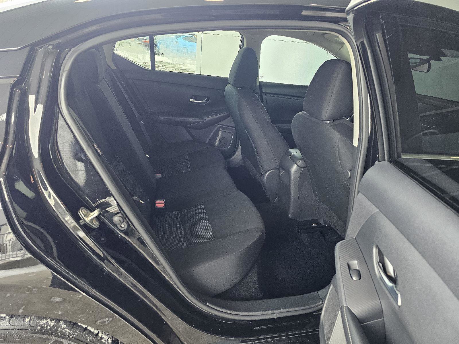 Used 2023 Nissan Sentra S image 14