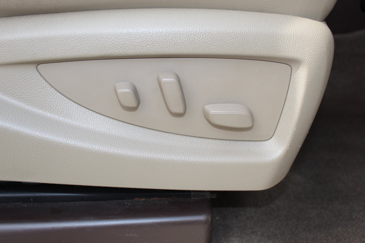 Used 2016 Chevrolet Silverado 2500 LTZ w/ Duramax Plus Package image 22