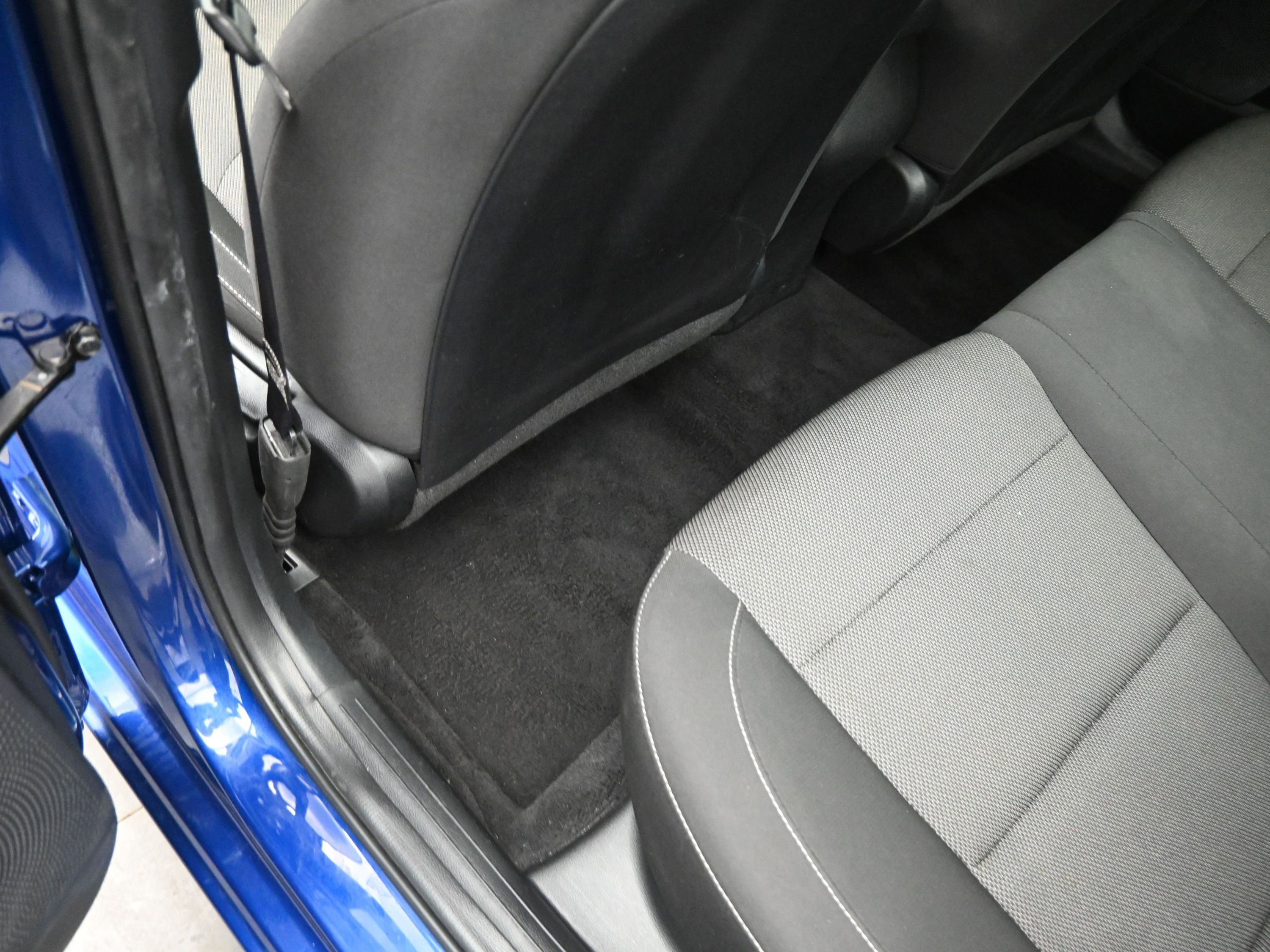 Used 2023 Kia Forte LXS image 20