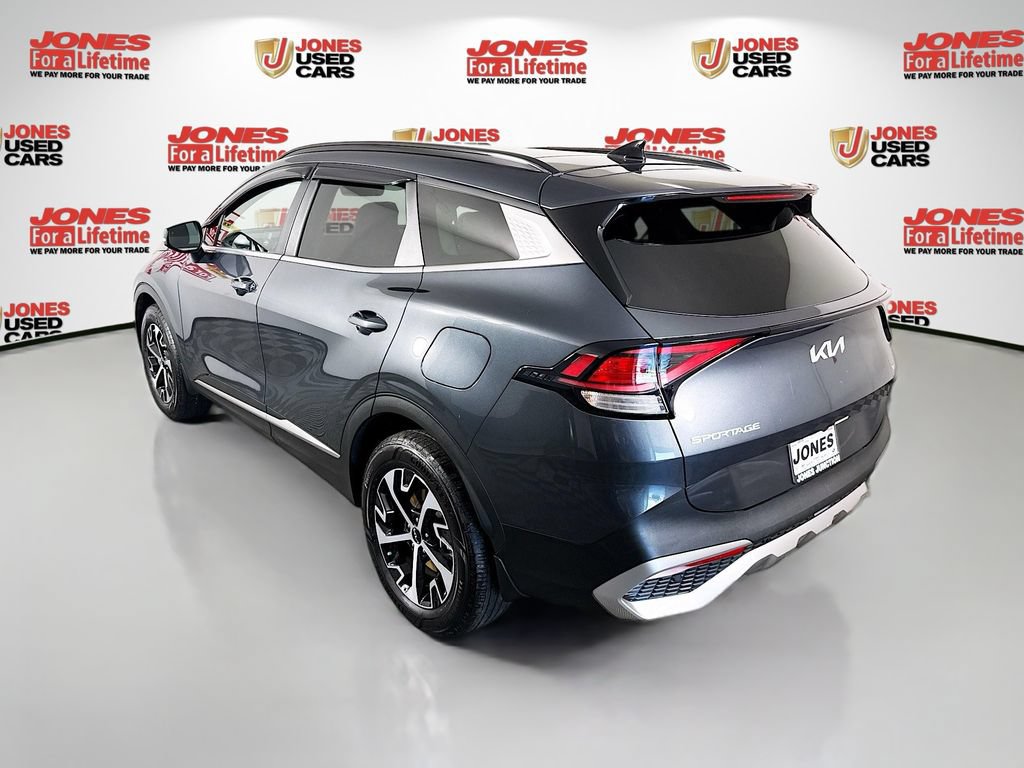 Certified 2024 Kia Sportage EX w/ EX Premium Package AWD/4WD image 2