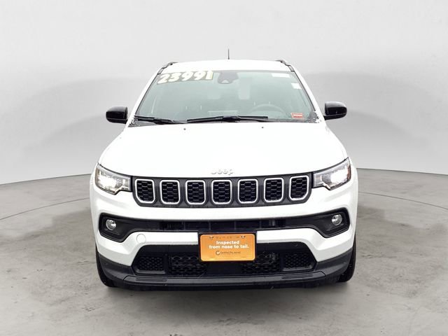 Used 2025 Jeep Compass Latitude image 8