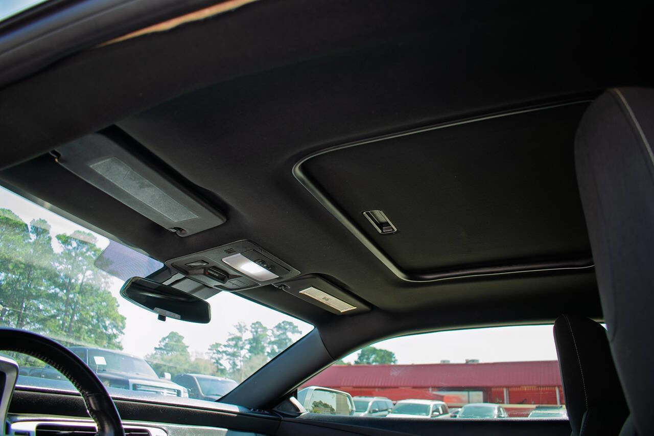 Used 2014 Chevrolet Camaro LT RWD image 17