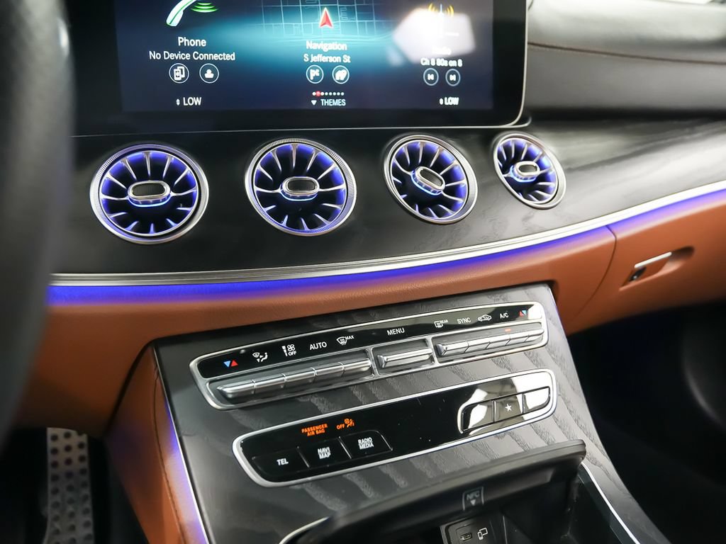 Used 2022 Mercedes-Benz E 450 4MATIC Cabriolet image 28